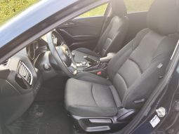 
										MAZDA 3 full									