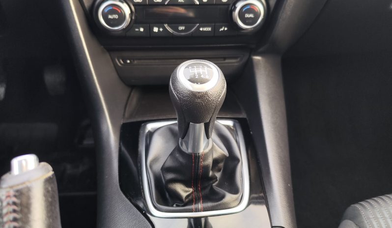 
								MAZDA 3 full									