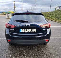 
										MAZDA 3 full									