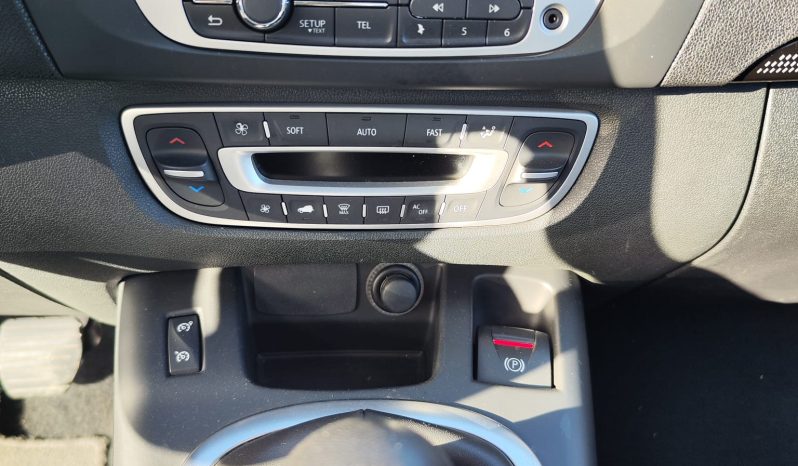 
								REANULT MEGANE SCENIC III full									